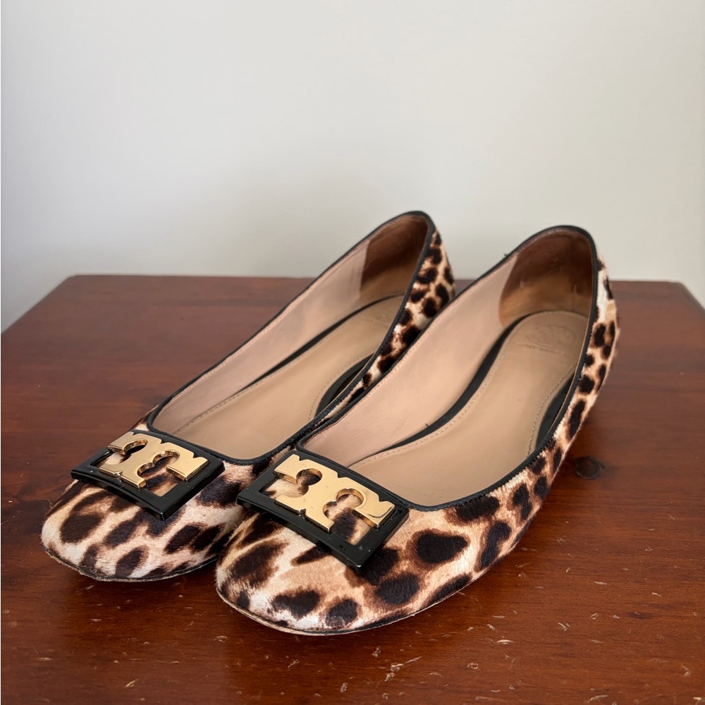 Tory Burch | Gigi Leopard-Print calf hair flats